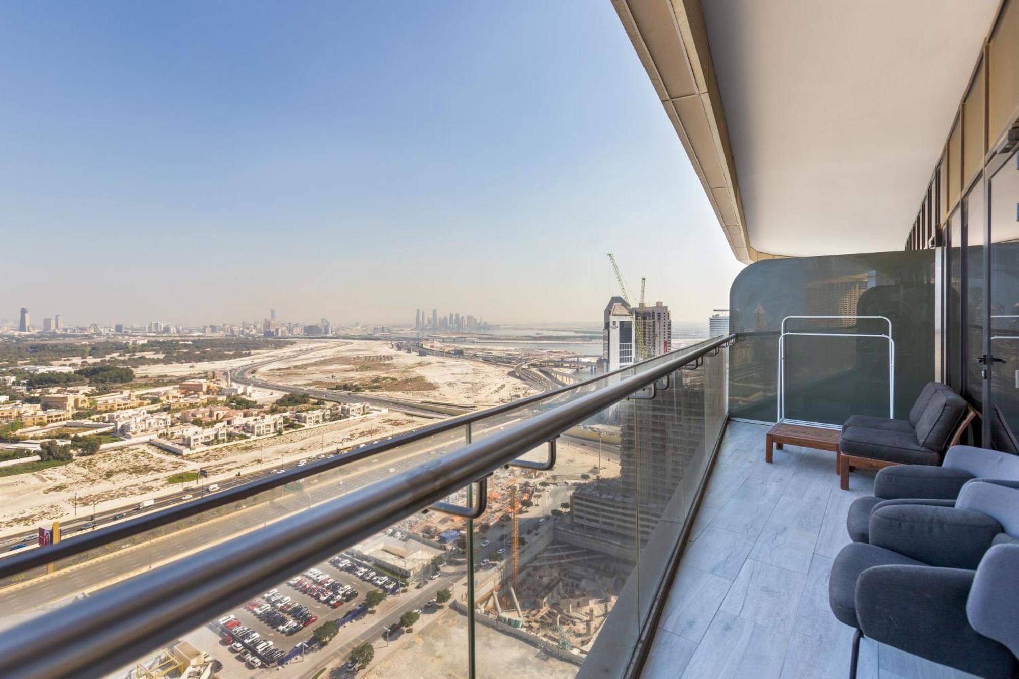 Apartamento Modern 1br Apartment, High Floor, Near Mall